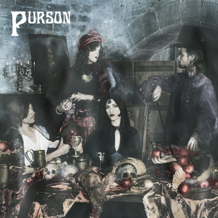 « The Circle and the Blue Door » de Purson